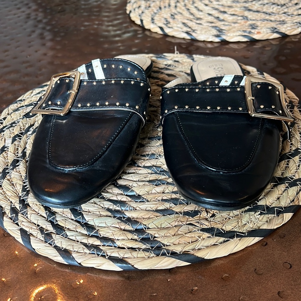 Black Mules